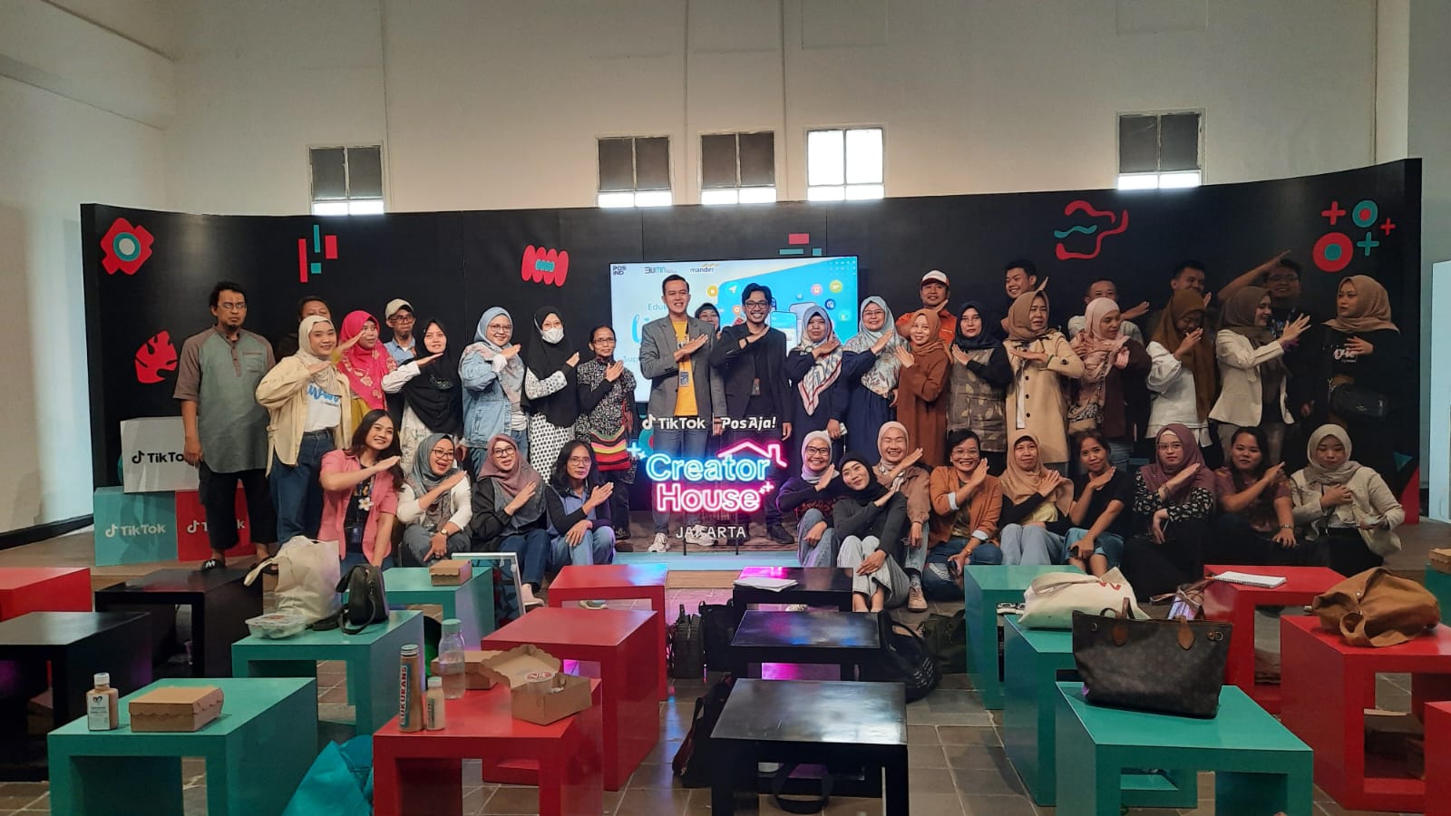 KonsulAksi bersama pelaku bisnis dan komunitas